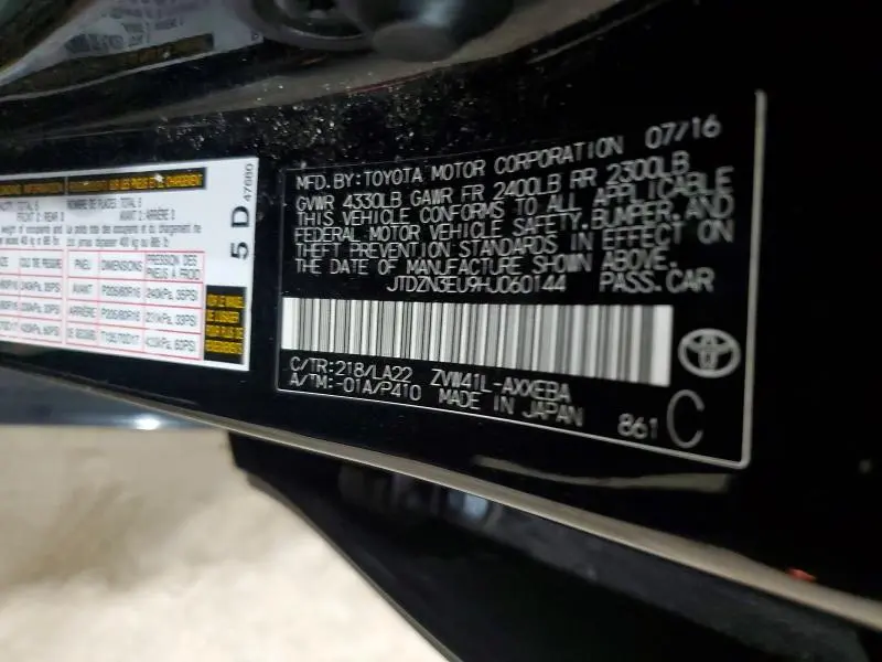 2017 TOYOTA PRIUS V FOUR  