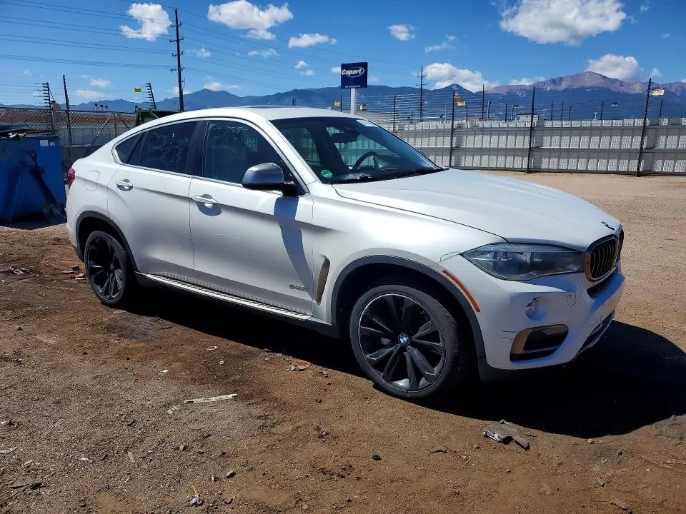 2015 BMW X6 XDRIVE50I  