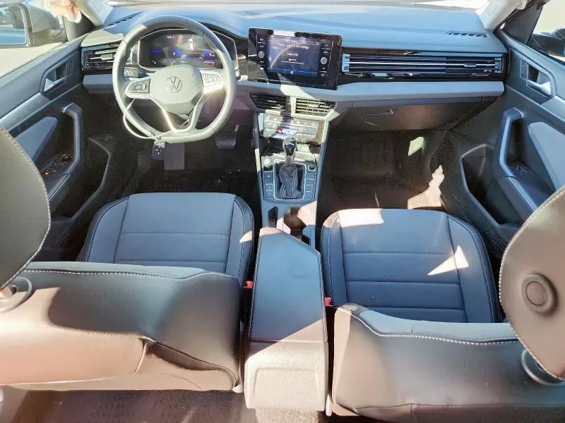 2025 VOLKSWAGEN JETTA SE  