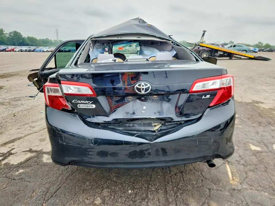 2012 TOYOTA CAMRY LE  