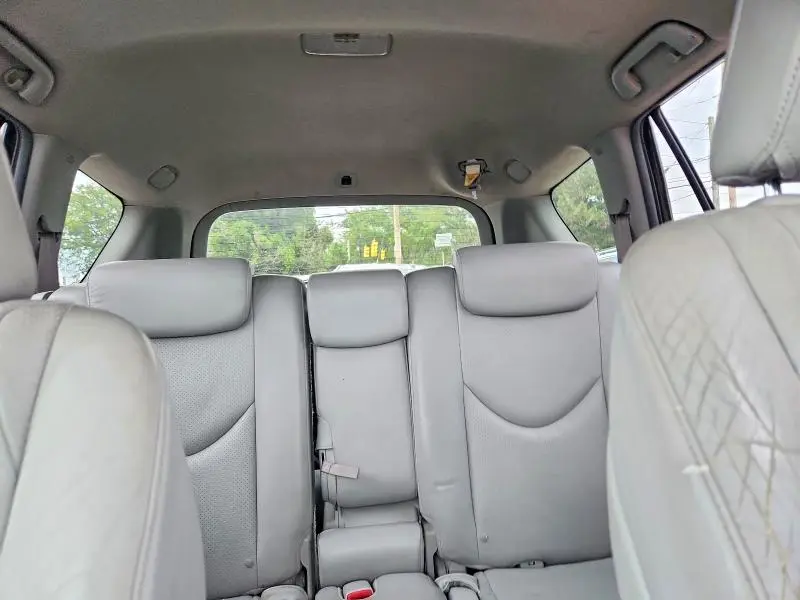 2010 TOYOTA RAV4 LIMITED  