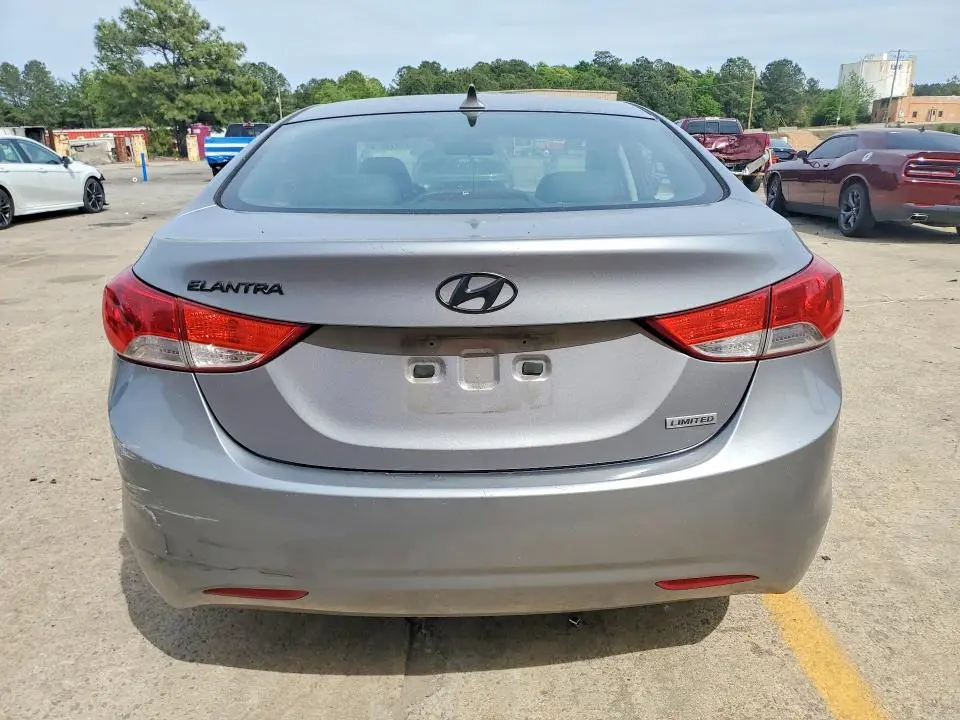 2013 HYUNDAI ELANTRA LIMITED  