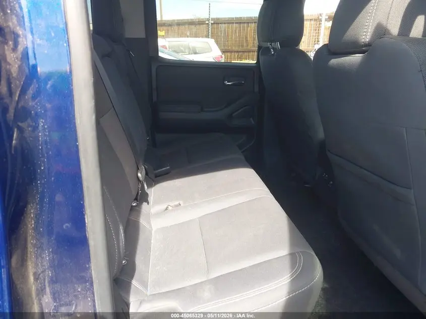 2022 NISSAN FRONTIER SV 4X4
