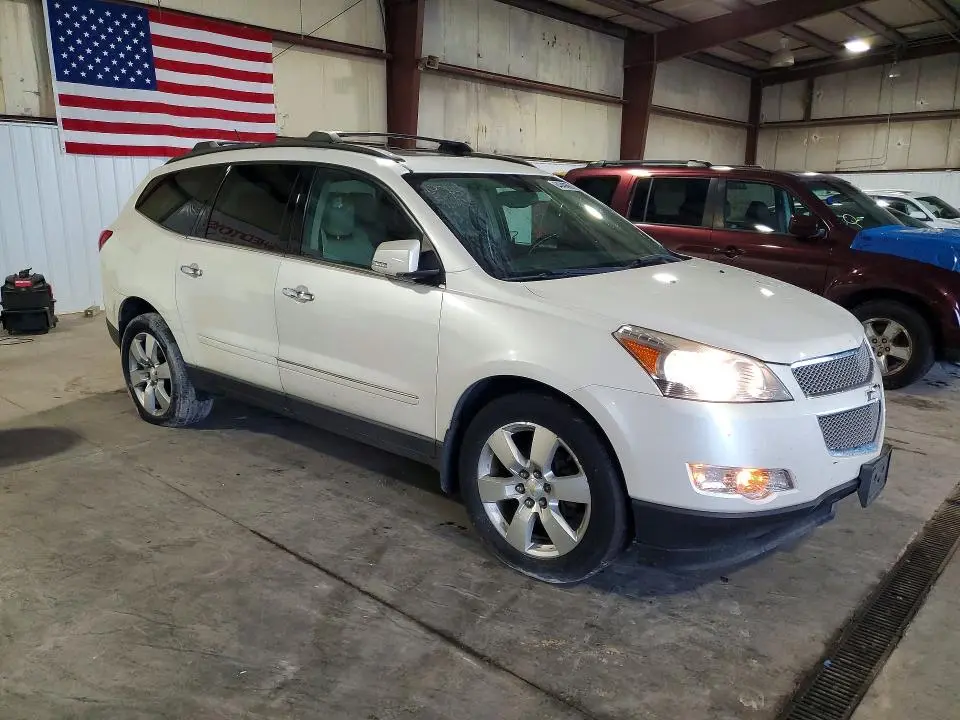 2011 CHEVROLET TRAVERSE LTZ  