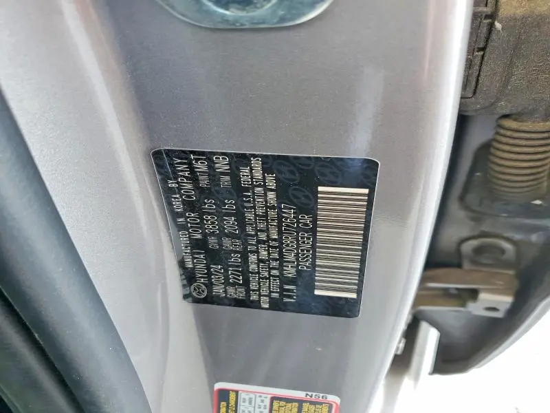 2024 HYUNDAI ELANTRA SEL  