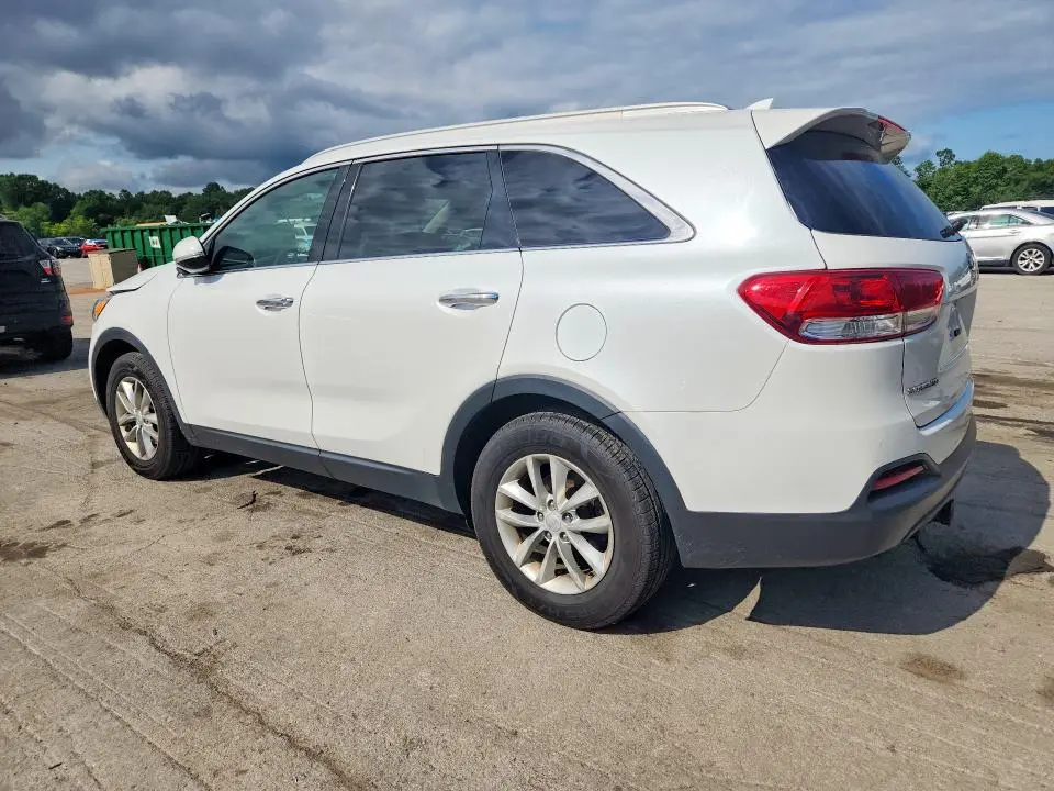 2018 KIA SORENTO LX  