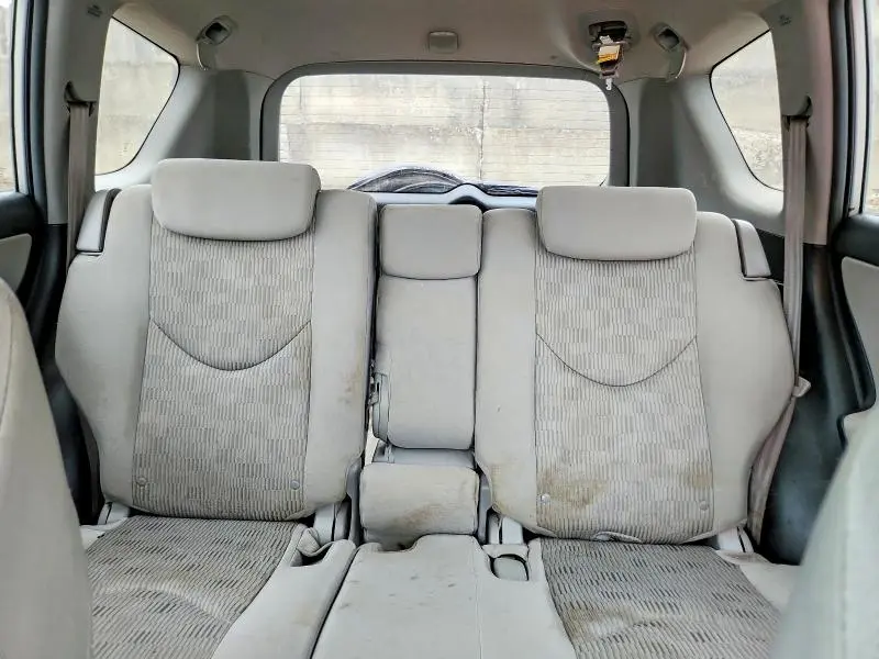 2010 TOYOTA RAV4 BASE  