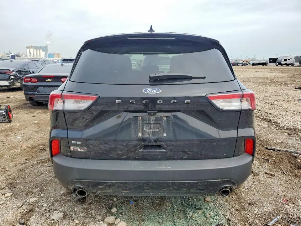 2022 FORD ESCAPE SE  