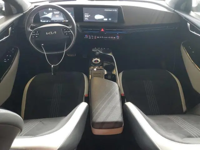 2022 KIA EV6 GT LINE  