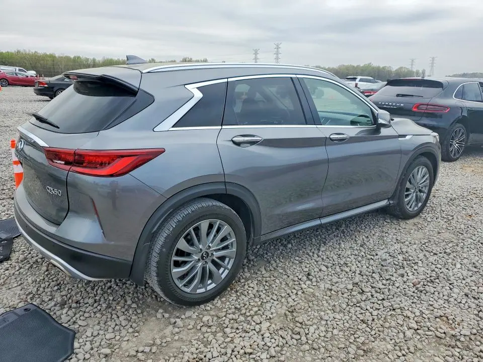 2024 INFINITI QX50 LUXE  