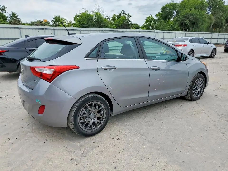 2016 HYUNDAI ELANTRA GT BASE  
