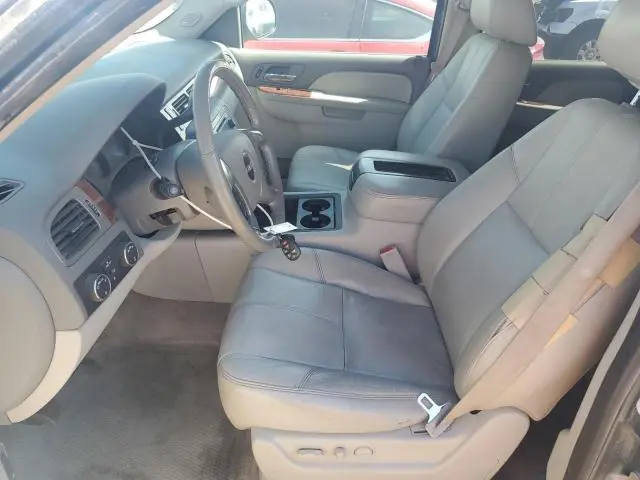 2010 GMC YUKON SLT  