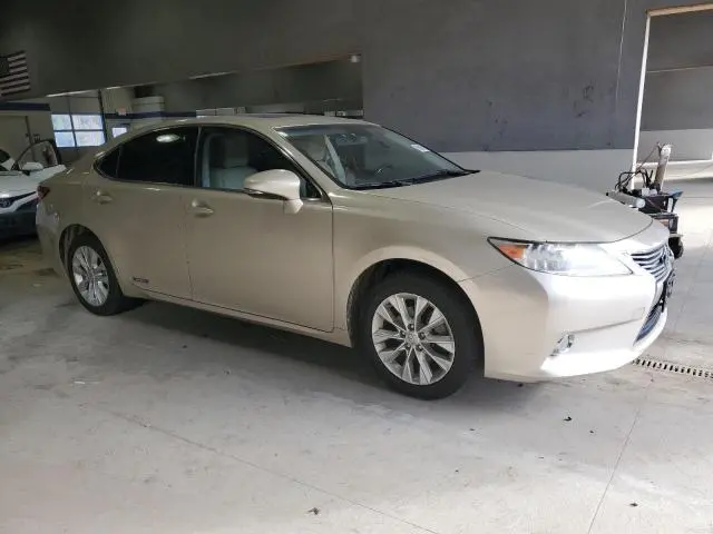 2013 LEXUS ES 300H  