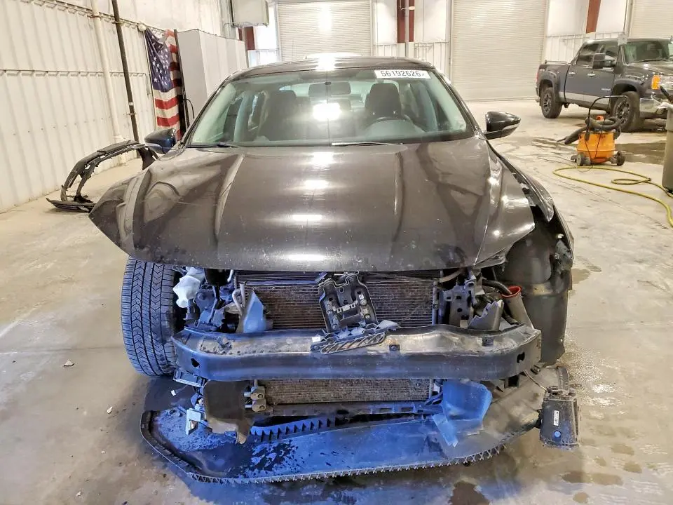2016 VOLKSWAGEN PASSAT SE  