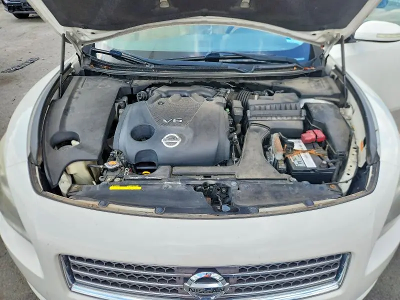 2010 NISSAN MAXIMA 3.5 S  