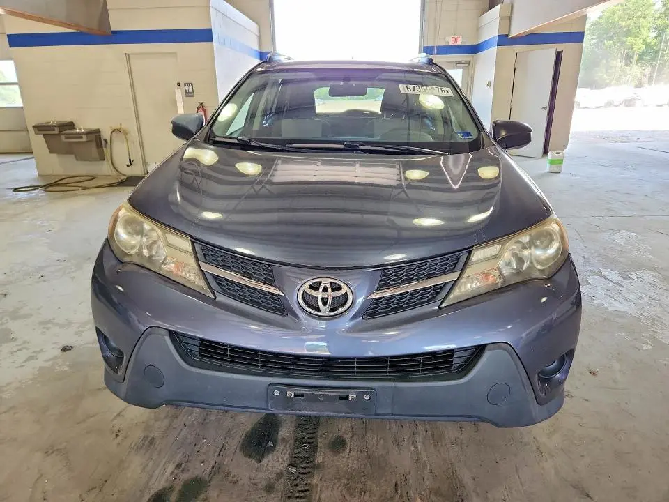 2014 TOYOTA RAV4 LE  