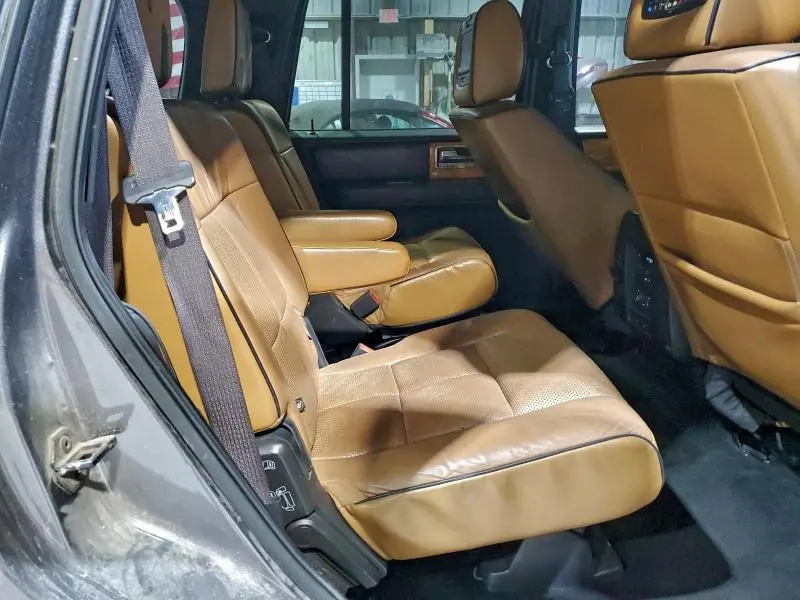 2013 LINCOLN NAVIGATOR   