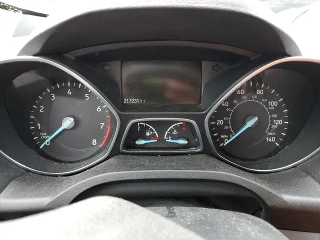 2017 FORD ESCAPE SE  