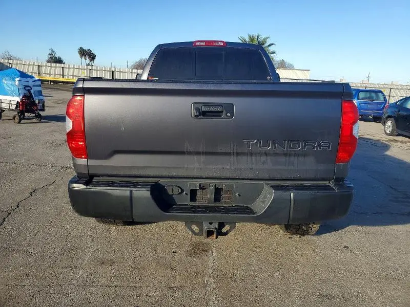 2019 TOYOTA TUNDRA DOUBLE CAB SR  