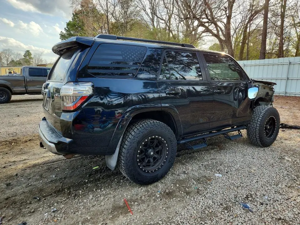 2019 TOYOTA 4RUNNER SR5/SR5 PREMIUM  