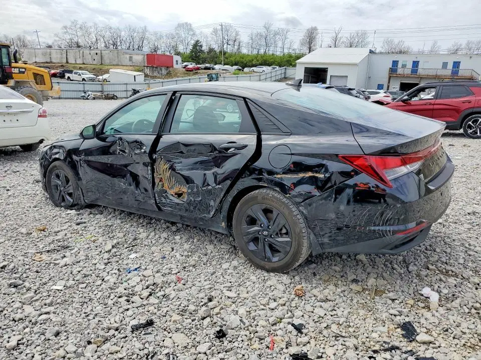 2022 HYUNDAI ELANTRA SEL  