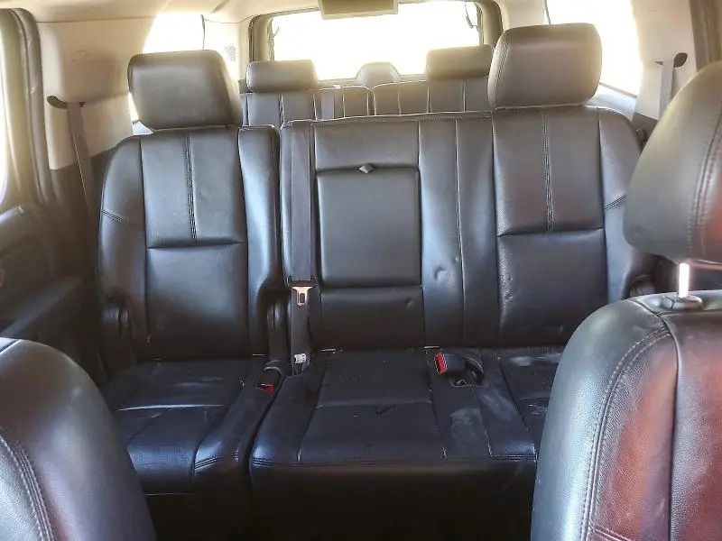 2014 CHEVROLET SUBURBAN K1500 LT  