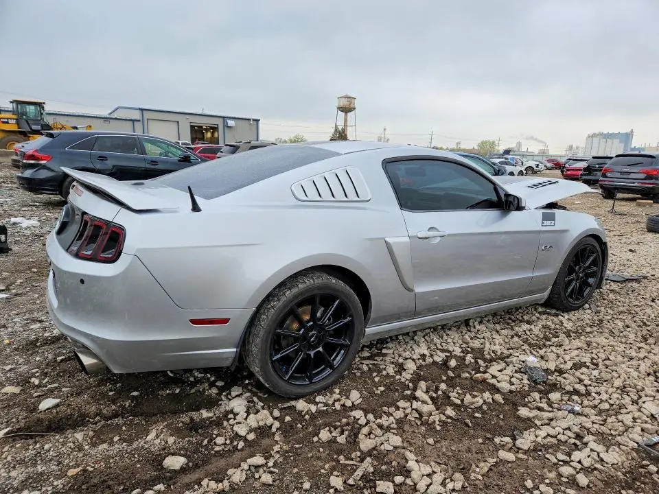 2013 FORD MUSTANG GT  