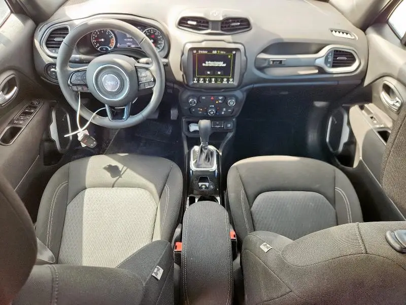 2021 JEEP RENEGADE LATITUDE  