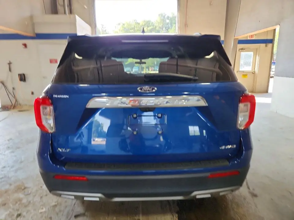 2021 FORD EXPLORER XLT  