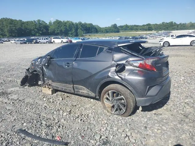 2022 TOYOTA C-HR XLE