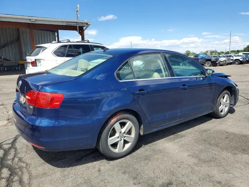 2013 VOLKSWAGEN JETTA TDI  