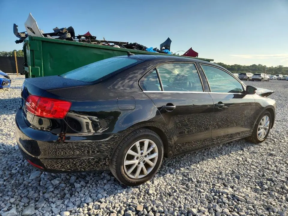 2014 VOLKSWAGEN JETTA SE  