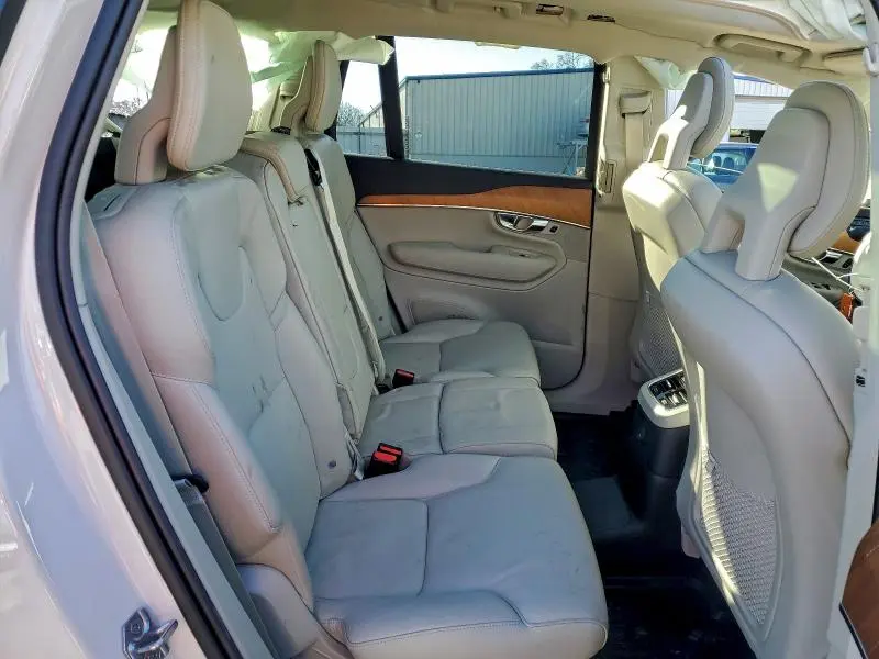 2021 VOLVO XC90 T8 RECHARGE INSCRIPTION EXPRESS  