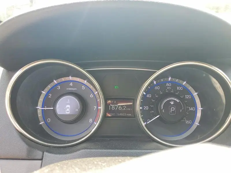 2012 HYUNDAI SONATA GLS  