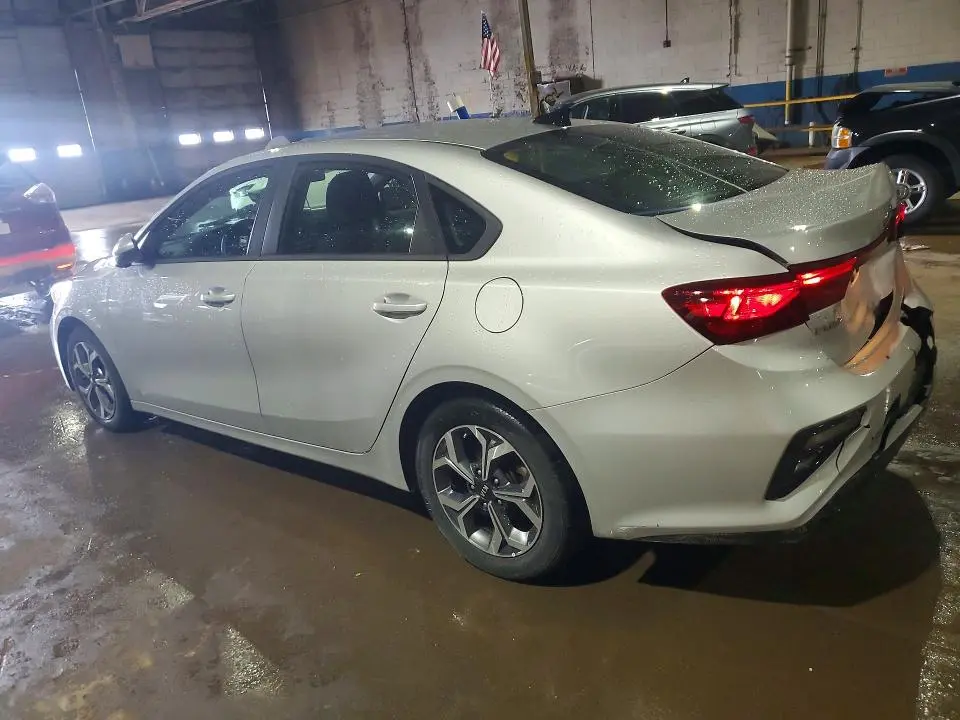 2021 KIA FORTE LXS  