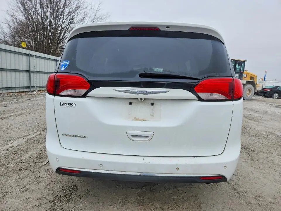 2017 CHRYSLER PACIFICA TOURING L PLUS  