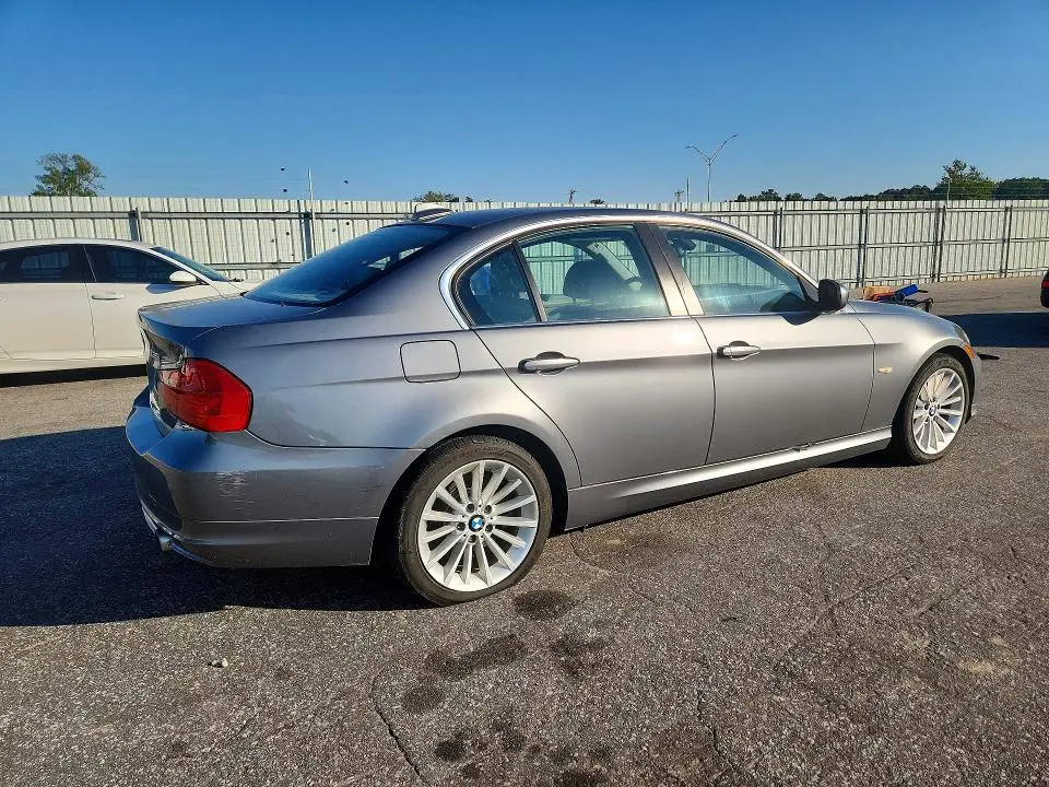2010 BMW 335 I  