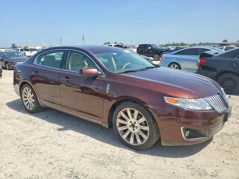 2010 LINCOLN MKS   