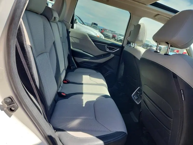2023 SUBARU FORESTER LIMITED  