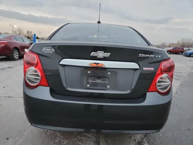 2016 CHEVROLET SONIC LT  