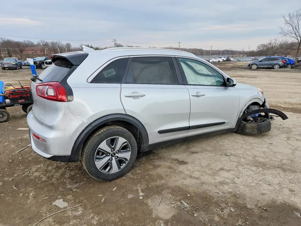2017 KIA NIRO EX  