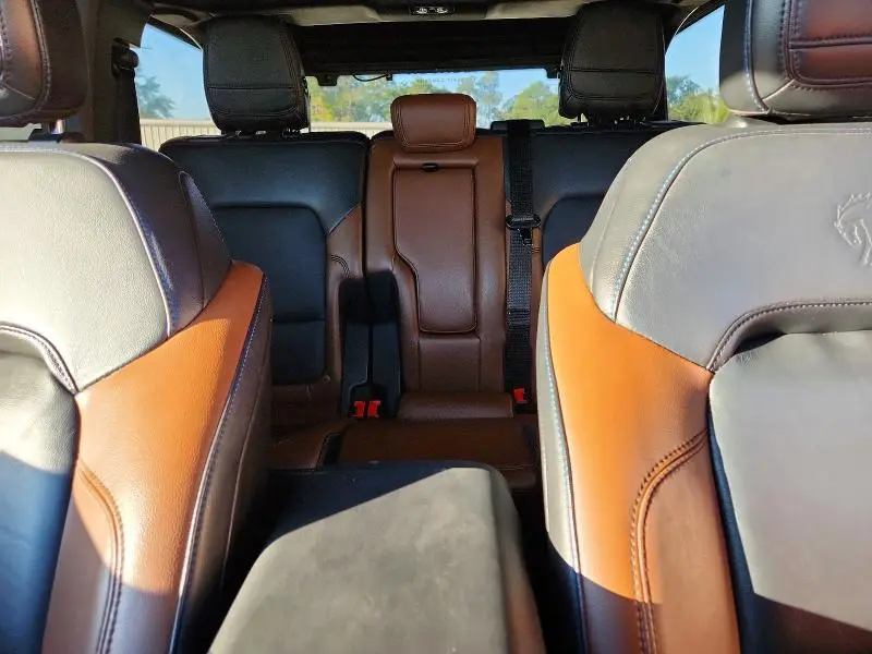 2023 FORD BRONCO BASE  