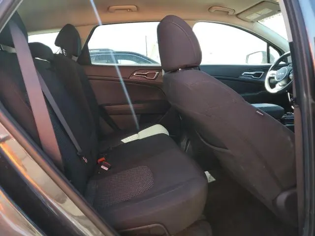 2023 KIA SPORTAGE LX  