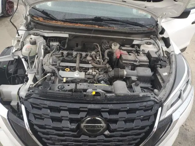 2021 NISSAN KICKS S  