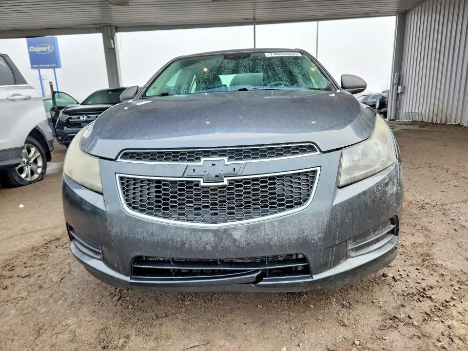 2013 CHEVROLET CRUZE LS  