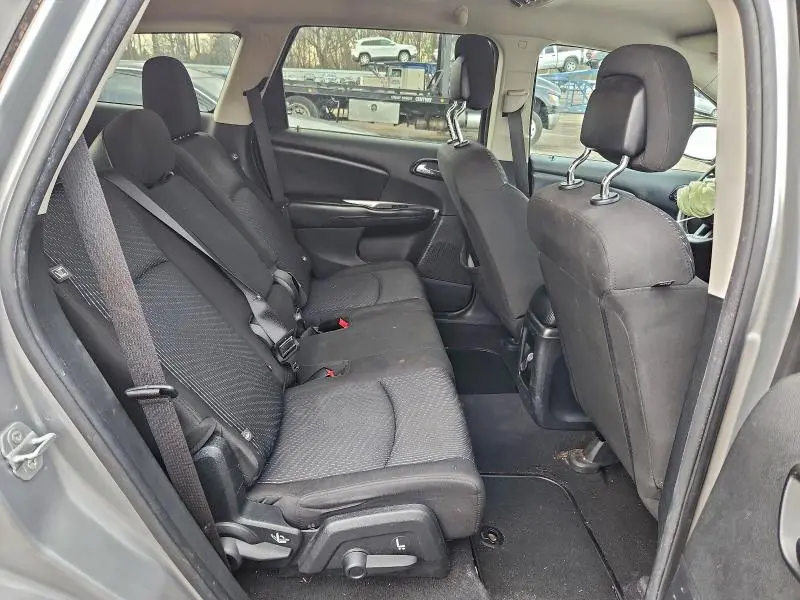 2015 DODGE JOURNEY SXT  