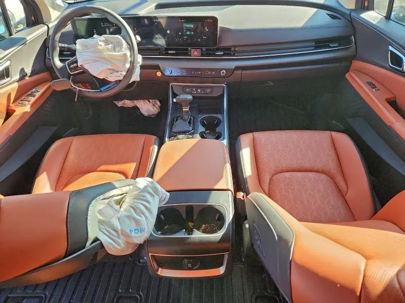 2025 KIA CARNIVAL EX  