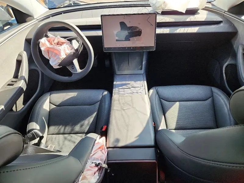 2026 TESLA MODEL 3   