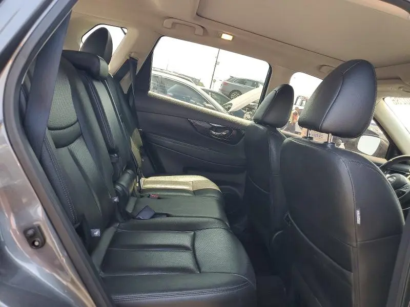 2020 NISSAN ROGUE SL  