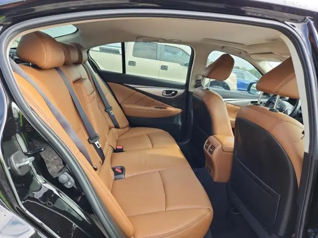 2024 INFINITI Q50 LUXE  